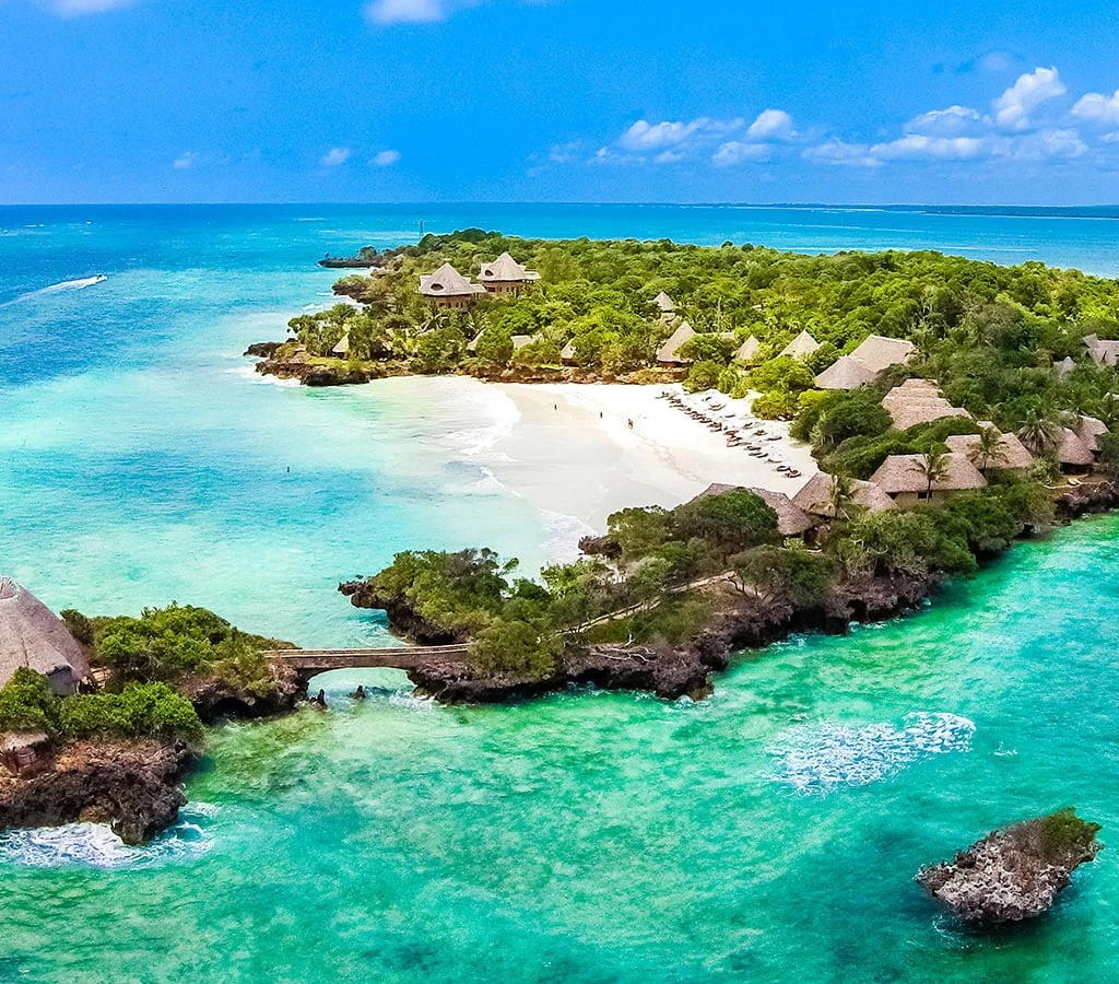 7-Day Kenya Coast Safari: Diani, Watamu & Lamu Old Town