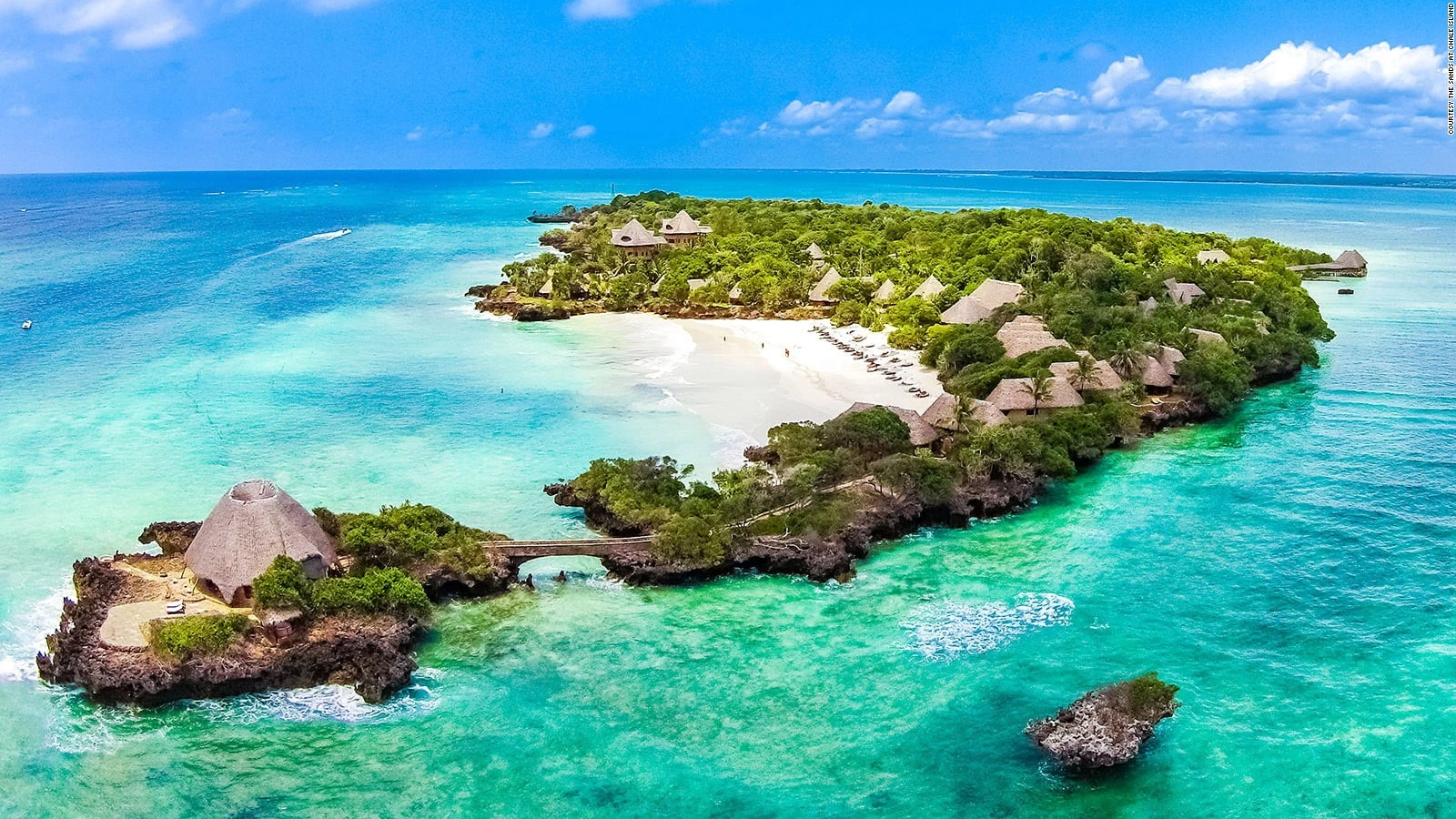 7-Day Kenya Coast Safari: Diani, Watamu & Lamu Old Town
